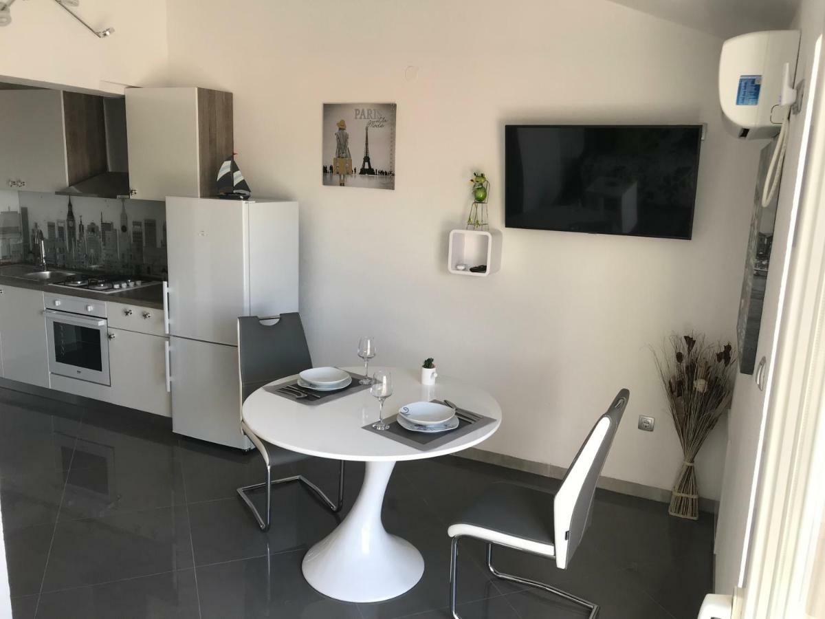 Hvar Apartments Felix Хвар Экстерьер фото