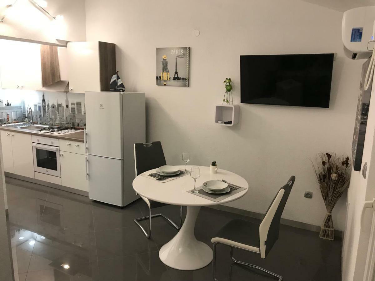 Hvar Apartments Felix Хвар Экстерьер фото